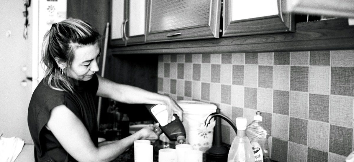 Mixed shots by me.
Nikon FE2
Fujifilm Across 100 II